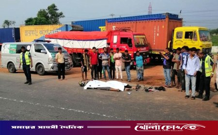 কুমিল্লায় বাসচাপায় দুমড়ে-মুচড়ে গেল মোটরসাইকেল, ‍নিহত ২