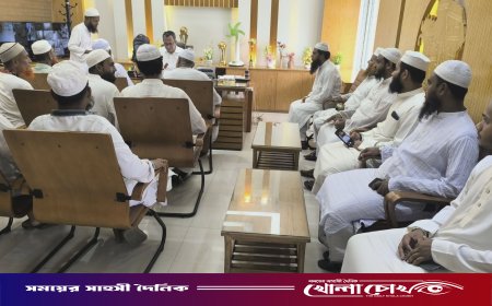 নবাগত জেলা প্রশাসকের সঙ্গে বাংলাদেশ খেলাফত মজলিস ফরিদপুরের সৌজন্য সাক্ষাৎ
