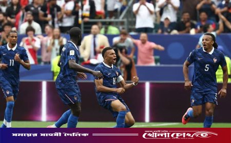 এমবাপ্পের জোড়া গোলে শেষ ৩২ নিশ্চিত ফ্রান্সের