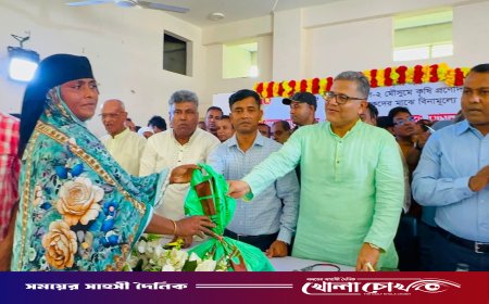 ভাঙ্গায় কৃষকদের মাঝে বিনামূল্যে বীজ, সার ও গাছের চারা বিতরণ