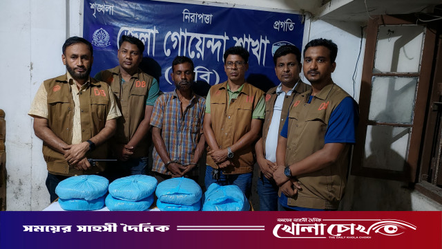নোয়াখালীতে মেকানিক দোকানের আড়ালে মাদক ব্যবসা: ৭ কেজি গাঁজা ও ৭০০ ইয়াবাসহ গ্রেপ্তার ১