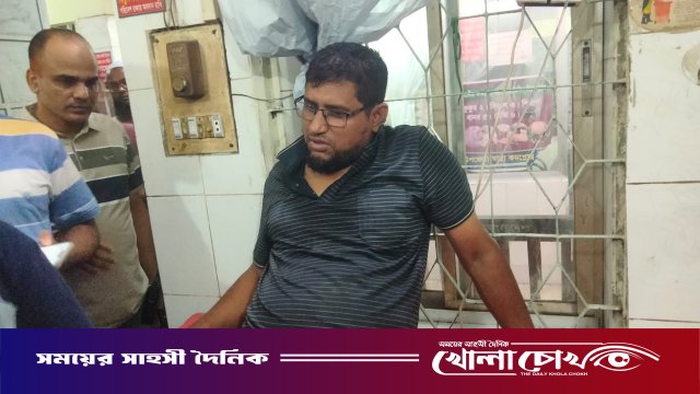 সাভারে পুলিশ পিটিয়ে আসামি ছিনতাই