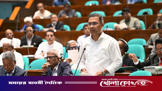 প্রশাসনিক কাজে জবাবদিহি নিশ্চিত করতে হবে: প্রধানমন্ত্রী