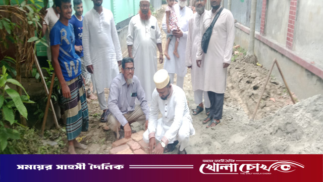 গ্রামের কাদা-পথে উন্নয়নের আলো! বারইপাড়ার ইটের সলিং রাস্তা পরিদর্শনে জামায়াতের শীর্ষ নেতারা