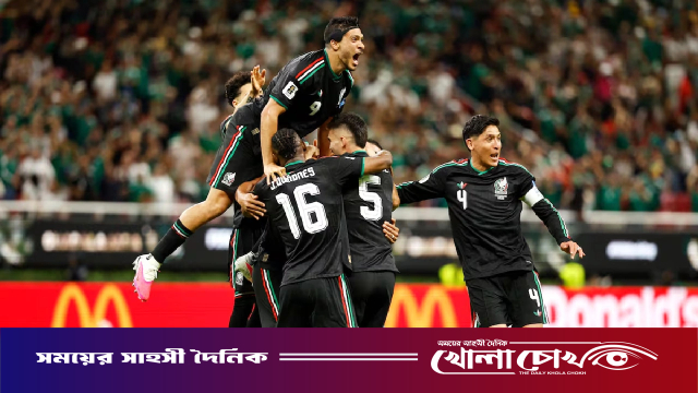 দক্ষিণ কোরিয়াকে হারিয়ে প্রথম দল হিসেবে পরের রাউন্ডে মেক্সিকো