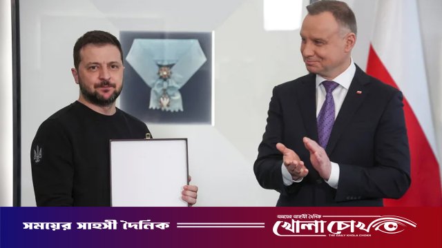 পোল্যান্ডের সর্বোচ্চ রাষ্ট্রীয় সম্মাননা ফেরত দিলেন জেলেনস্কি