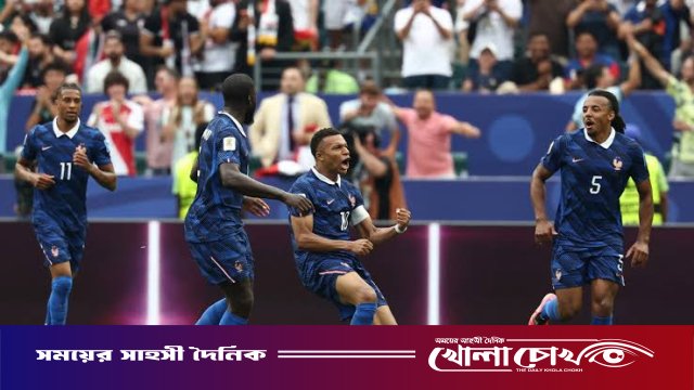 এমবাপ্পের জোড়া গোলে শেষ ৩২ নিশ্চিত ফ্রান্সের