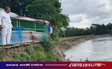 ভাঙনে বিলীন একের পর এক গ্রাম, বদলে যাচ্ছে ফেনীর মানচিত্র