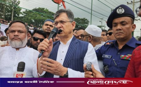 বন্যার সময় আসতে না পারায় এলাকাবাসীর কাছে ক্ষমা চাইলেন স্বরাষ্ট্রমন্ত্রী