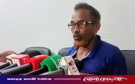 কুষ্টিয়ায় জমি ও লিজের টাকা ফেরত চাওয়ায় মারধর ও অবরুদ্ধ, সংবাদ সম্মেলনে বিচার দাবি