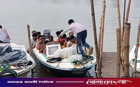 লাইফ জ্যাকেট ছাড়াই উত্তাল পদ্মা পারাপার, গোপালপুর-মৈনট ঘাটে ইজারা দুর্নীতির অভিযোগ