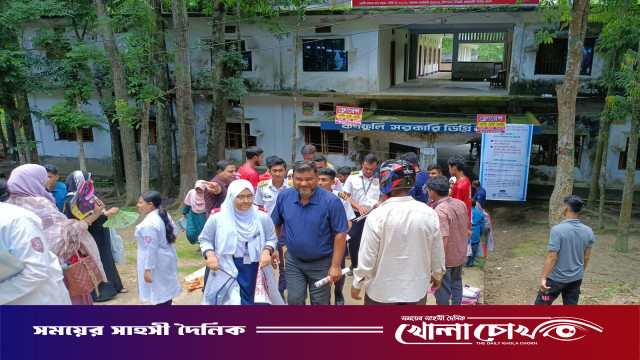 কাপ্তাইয়ে উৎসবমুখর পরিবেশে এইচএসসি পরীক্ষা শুরু: প্রথম দিনে অনুপস্থিত ১৬