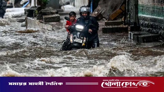 থমকে যাচ্ছে মুম্বাই? রেড অ্যালার্ট জারির পর ঘরে থাকার অনুরোধ প্রশাসনের