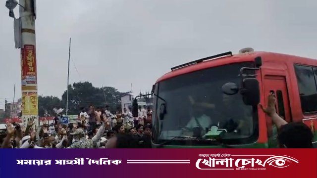 প্রধানমন্ত্রী তারেক রহমানের বরিশাল সফর: ফরিদপুরে হাজারো নেতাকর্মীর উষ্ণ অভ্যর্থনা