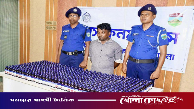 পাবনায় প্রাইভেট কারে ৫০০ পিস ফেনসিডিল উদ্ধার, গ্রেপ্তার ১