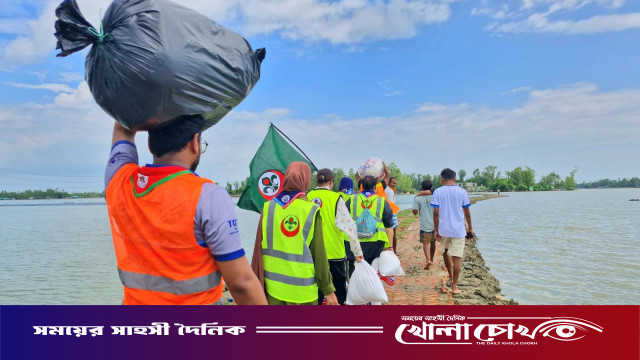 দেশের বিভিন্ন স্থানে বন্যায় মানবিক সেবায় বাংলাদেশ স্কাউটসের স্বেচ্ছাসেবীরা