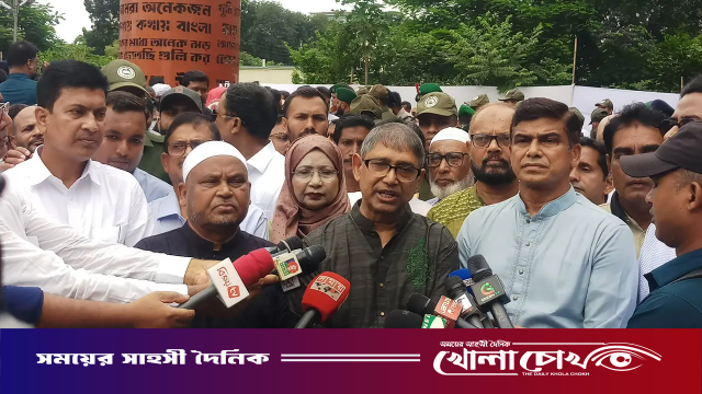 জুলাই সনদ বাস্তবায়নে সরকার-বিরোধী দল একসঙ্গে কাজ করছে: মুক্তিযুদ্ধমন্ত্রী