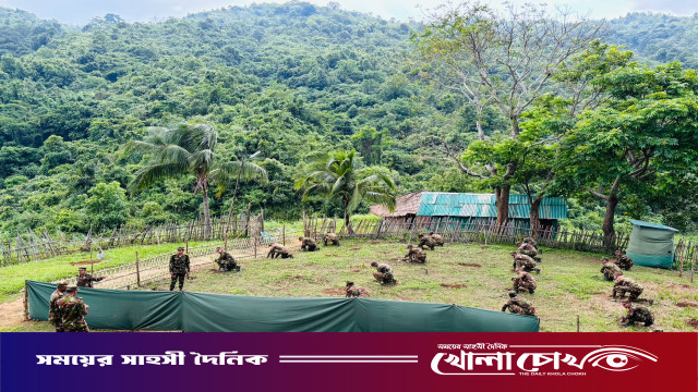 পরিবেশ ও জীববৈচিত্র রক্ষায় বৃক্ষরোপন বাস্তবাযন করলেন বাকলাই সেনা ক্যাম্প