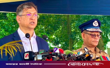 পুলিশ কোনো দলের লাঠিয়াল বাহিনী নয়: স্বরাষ্ট্রমন্ত্রী