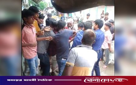 পাবনায় দুই পরোয়ানাভুক্ত যুবলীগ নেতাকে পুলিশ থেকে ছিনিয়ে নিলেন স্থানীয়রা