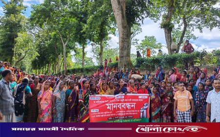 ৫০০ টাকা মজুরিসহ চার দাবিতে চা-শ্রমিকদের বিক্ষোভ