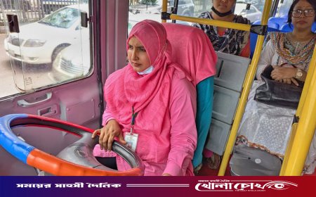 নারীদের জন্য বাসসেবা চালু, সড়কে নামল ১৪টি বাস