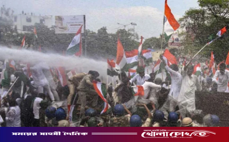 প্রশ্নফাঁসের ঘটনায় এবার ভারতের আরেক রাজ্য উত্তাল, পুলিশ-শিক্ষার্থী সংঘর্ষ