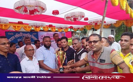 নাজিরপুরে শিক্ষকদের ফুটবল টুর্নামেন্টে বেলুয়া বালিকা মাধ্যমিক বিদ্যালয় চ্যাম্পিয়ন