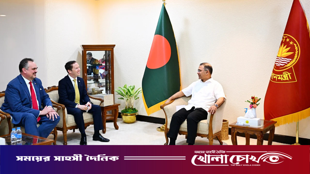 প্রধানমন্ত্রী তারেক রহমানের সঙ্গে মার্কিন বিশেষ দূতের বৈঠক