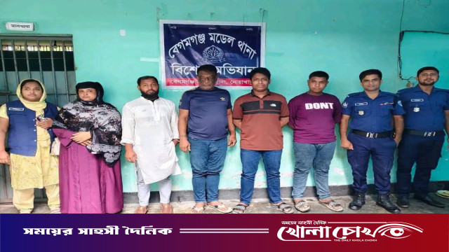 নোয়াখালীতে তরুণীদের দিয়ে পর্নো ভিডিও তৈরি: স্বামী-স্ত্রী, দুই ছেলেসহ ৫ জন গ্রেপ্তার, ৪ তরুণী উদ্ধার