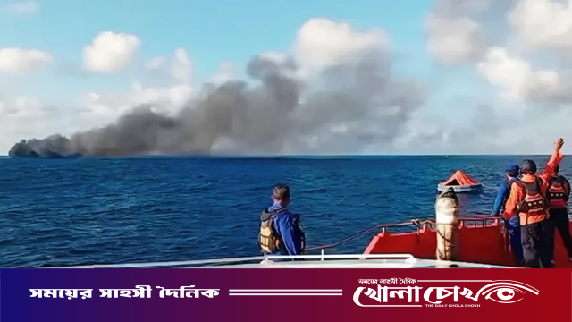 ইন্দোনেশিয়ায় আবার ফেরিতে আগুন, যাত্রী ছিলেন ১১৪