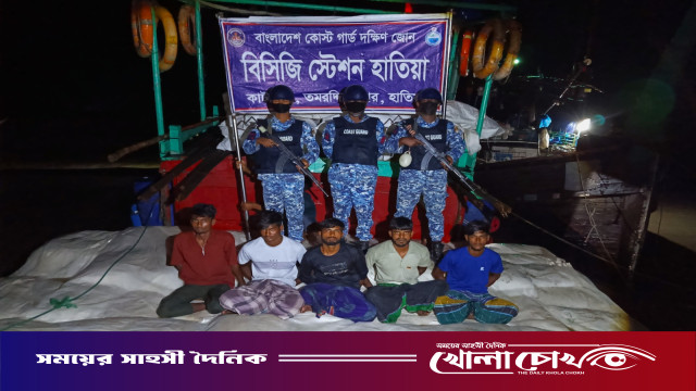 নোয়াখালীতে ৭৬০ বস্তা সারসহ পাঁচ পাচারকারী আটক