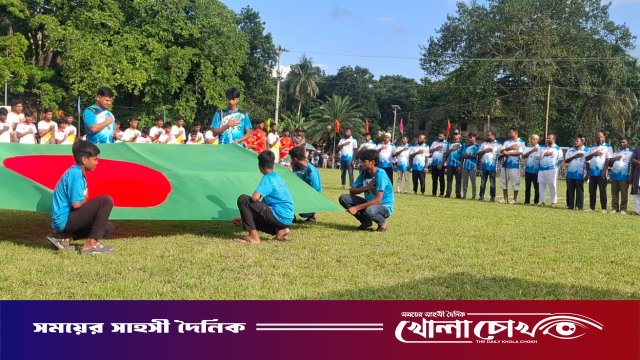 সদরপুরে ফুটবল টুর্নামেন্টের তৃতীয় ম্যাচ সম্পন্ন: রোমাঞ্চকর খেলায় মোহাম্মদপুরের জয়