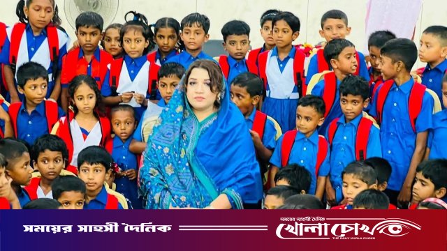 শিক্ষার্থীদের মাঝে স্কুল ড্রেস, ব্যাগ ও কেডস বিতরণ করলেন পররাষ্ট্র প্রতিমন্ত্রী শামা ওবায়েদ