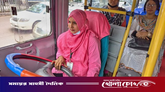 নারীদের জন্য বাসসেবা চালু, সড়কে নামল ১৪টি বাস