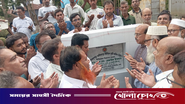 আত্রাইয়ে হাটকালুপাড়া-কালিকাপুর ইউনিয়ন ভূমি অফিসের নতুন ভবনের ভিত্তিপ্রস্তর স্থাপন