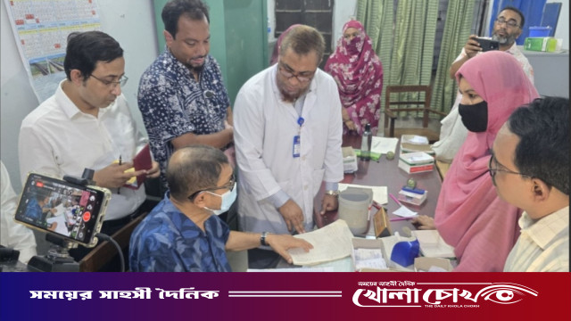 দেশে বিনা চিকিৎসায় আর কোনো মৃত্যু দেখতে চাই না: নওগাঁয় স্বাস্থ্যমন্ত্রী
