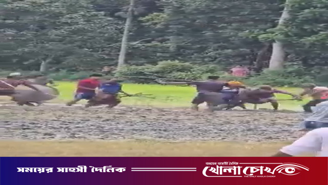 সালথায় জমি নিয়ে বিরোধে সংঘর্ষ: ১০ বসতবাড়ি ভাঙচুর, আহত অন্তত ১০