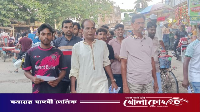 মথুরাপুরে চেয়ারম্যান প্রার্থী ফরজ উল্লাহর পক্ষে ব্যাপক গণসংযোগ ও পোস্টার বিতরণ