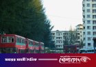 বাস ছাড়ার অপেক্ষায় জমে ওঠা এক টুকরো ক্যাম্পাস
