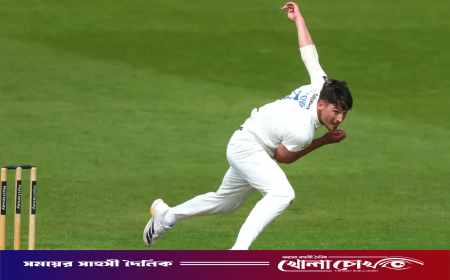 ৮ দিনে ২ হ্যাটট্রিক, সাথে-সাথেই মিলল পুরস্কার