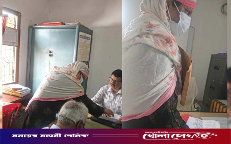সাধারণ সেবাগ্রহীতার বেশে ভূমি অফিসে ঢাকার ডিসি ফরিদা খানম
