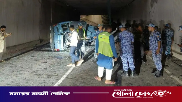 শাহজালালের থার্ড টার্মিনালে ফ্লাইওভার থেকে পিকআপ পড়ে বিমানবাহিনীর ৩ সদস্য নিহত, আহত ৪