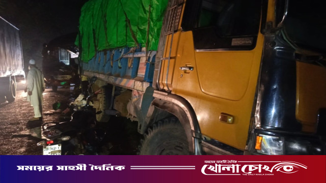 মধুখালীতে দাঁড়িয়ে থাকা ট্রাকে বাসের ধাক্কা: সুপারভাইজার নিহত, আহত অন্তত ১৫