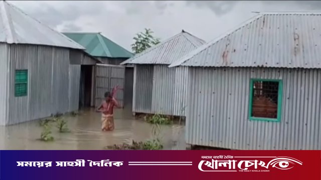 দৌলতপুরে পদ্মার পানি বৃদ্ধি: দুই ইউনিয়নে ৫০ হাজার মানুষ পানিবন্দি, বন্ধ ১৮ শিক্ষাপ্রতিষ্ঠান
