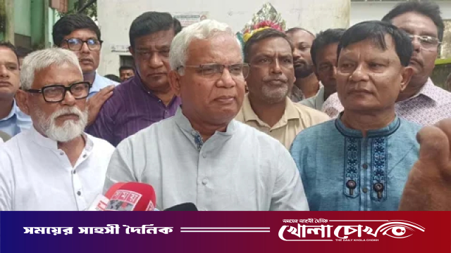 ‘সৎ সাহস থাকলে পালিয়ে না থেকে দেশে এসে আইনের মুখোমুখি হন’