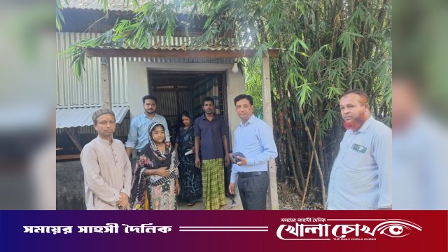গোয়ালঘর ছেড়ে নতুন ঠিকানায় ফিরছে সোহেলের পরিবার, পাশে সালথার ইউএনও দবির উদ্দিন