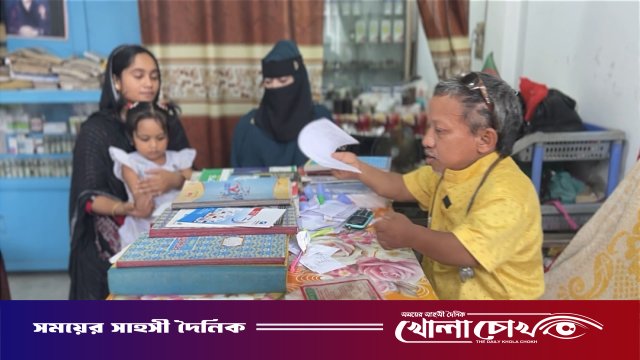সাড়ে তিন ফুটের মানুষ, পাহাড়সম মন: মানবতার বাতিঘর ‘গরিবের ডাক্তার’ মজনু শেখ