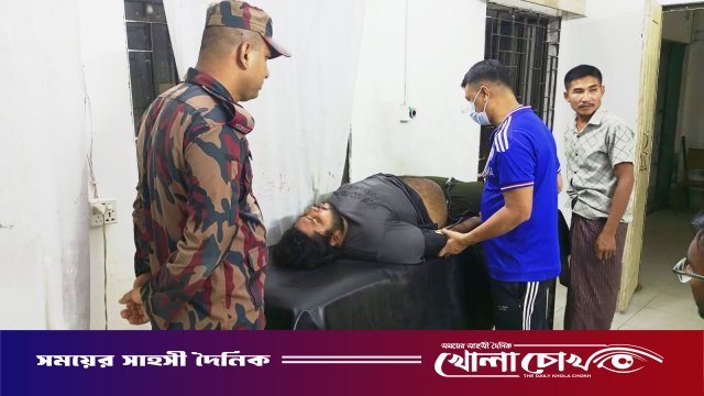 থানচির দুর্গম লাংলোক ঝর্ণায় অসুস্থ পর্যটককে উদ্ধার করল বিজিবি
