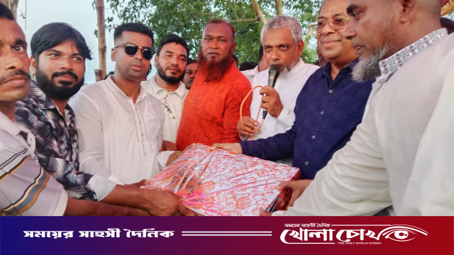 আলফাডাঙ্গার পানিপাড়া বিলে জমজমাট নৌকা বাইচ ও গ্রামীণ মেলা অনুষ্ঠিত